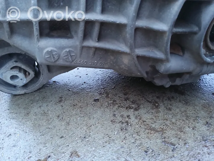 Volkswagen Touareg II Rear differential 