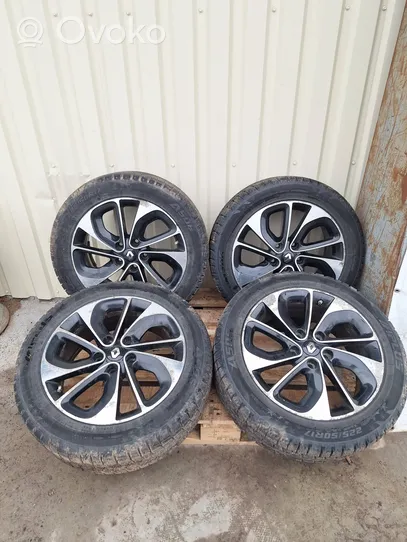 Renault Megane III R17 alloy rim 