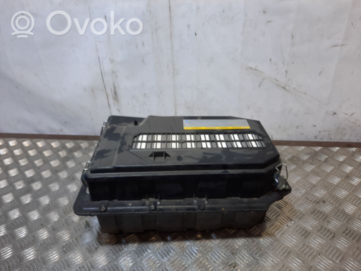 Volkswagen Touareg II Vassoio scatola della batteria 7P0301283