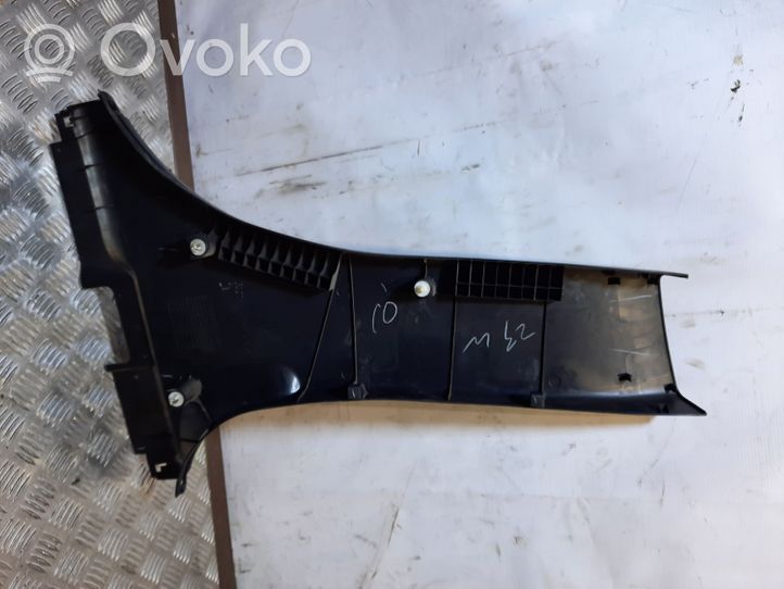 Mitsubishi Lancer Evolution Rivestimento montante (B) (fondo) 7211A005