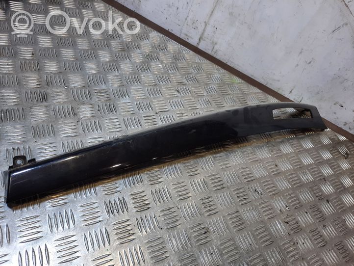 Mitsubishi Lancer Evolution Rivestimento del vano portaoggetti del cruscotto 8002A196ZZ