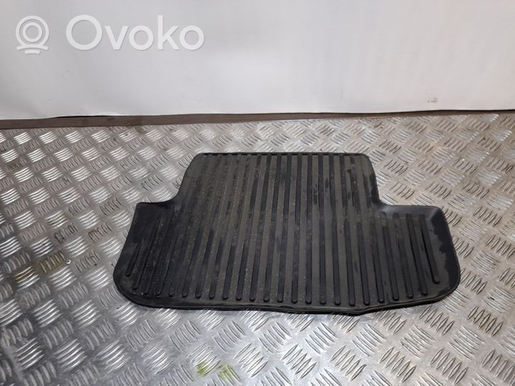 Audi A5 8T 8F Tapis de sol arrière 8T0061511