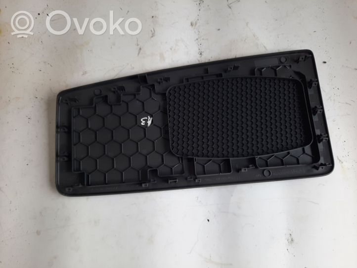 Audi A3 S3 8V Maskownica głośnika półki tylnej bagażnika 8V5035405