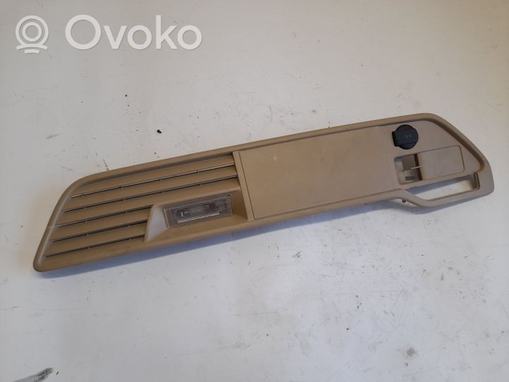 Volkswagen Touareg II Altro elemento di rivestimento bagagliaio/baule 7P6868248