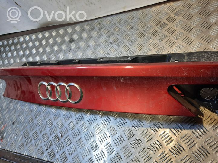 Audi A7 S7 4G Takaluukun koristelista 4G8827086