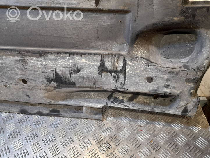 Audi A6 S6 C6 4F Vidusdaļas apakšas aizsargs 4F0825207