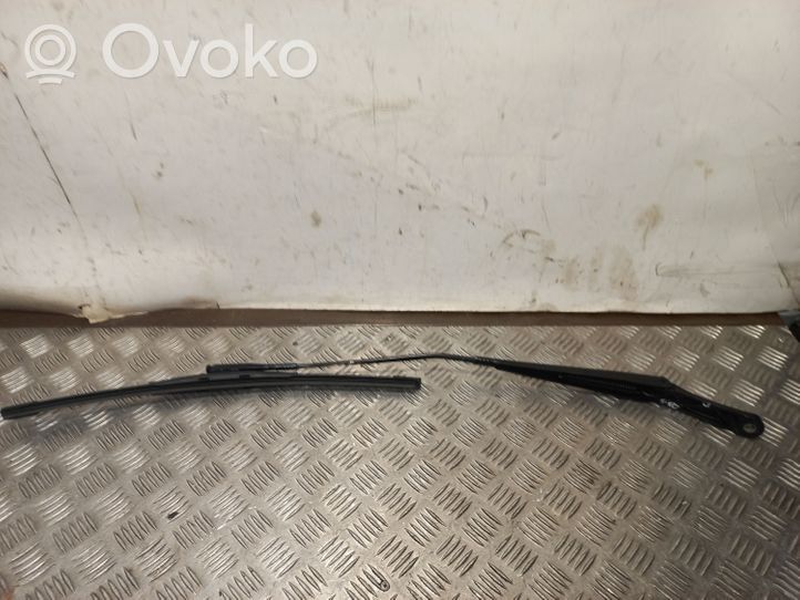 Audi Q5 SQ5 Ramię wycieraczki szyby przedniej / czołowej 8R1955408B