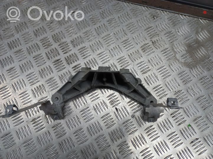 BMW X6 E71 Soporte de montaje de la caja de cambios 7137238