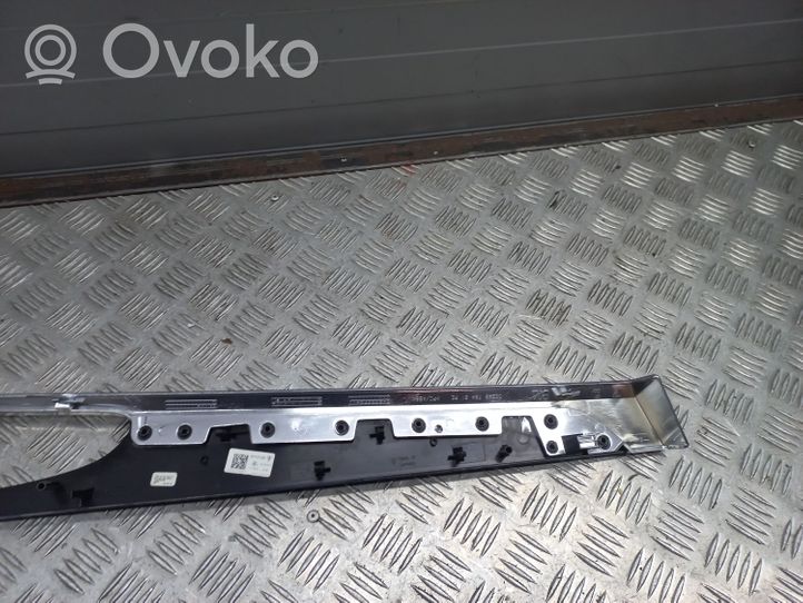 Porsche Panamera (970) Barra di rivestimento della portiera anteriore 970555382