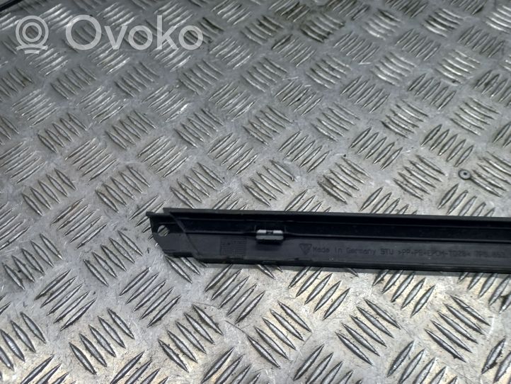 Porsche Cayenne (92A) Rivestimento anteriore minigonna laterale 7P5853540