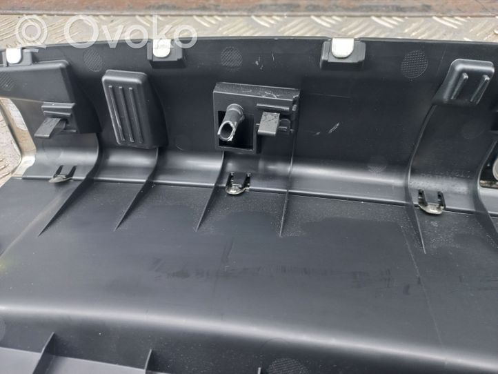 Audi A5 Rivestimento di protezione sottoporta del bagagliaio/baule 8W8864513C