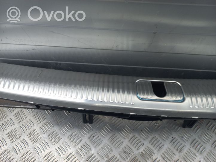 Audi A5 Rivestimento di protezione sottoporta del bagagliaio/baule 8W8864513C