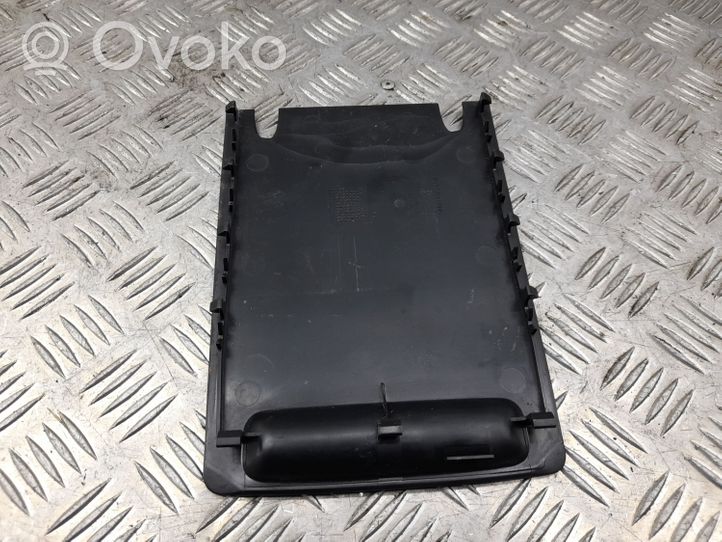 Volkswagen Tiguan Panelės apdailos skydas (centrinis) 5M0864245A