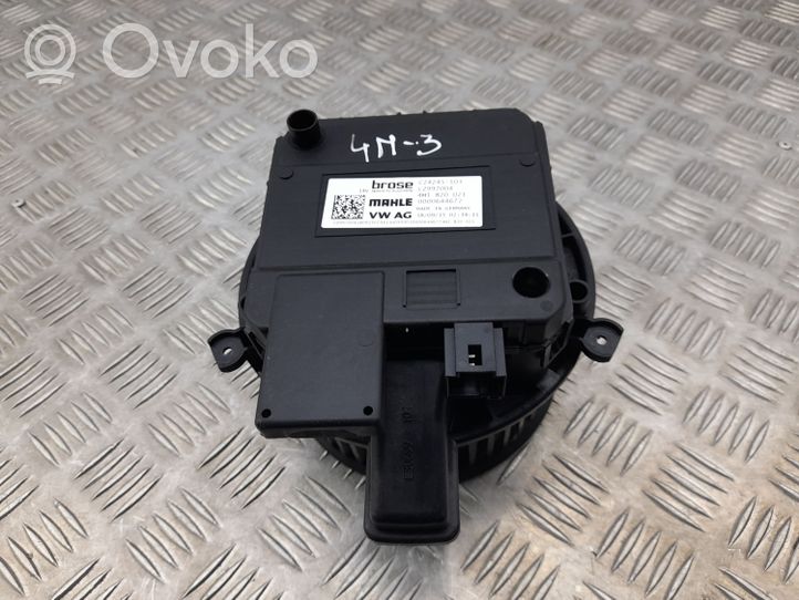 Audi Q7 4M Ventola riscaldamento/ventilatore abitacolo 4M1820021