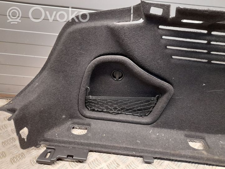 Audi A5 Apatinis, bagažinės šono, apdailos skydas 8W6863879L