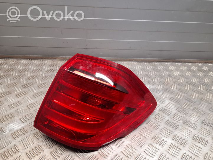 Mercedes-Benz GL X166 Lampa tylna A1669067601