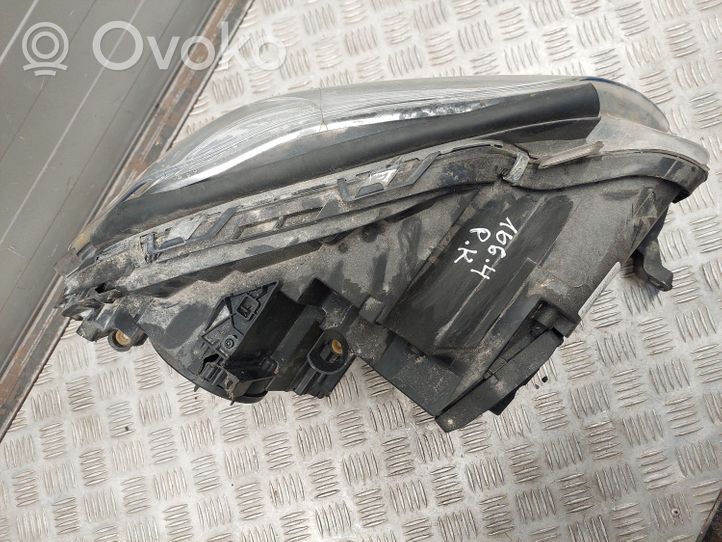Mercedes-Benz GL X166 Phare frontale A1668208859