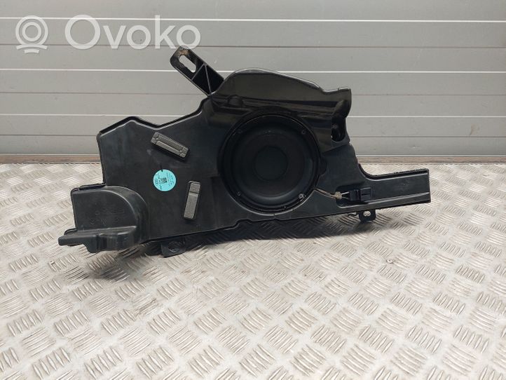 Audi A5 Subwoofer-bassokaiutin 8W7035382C