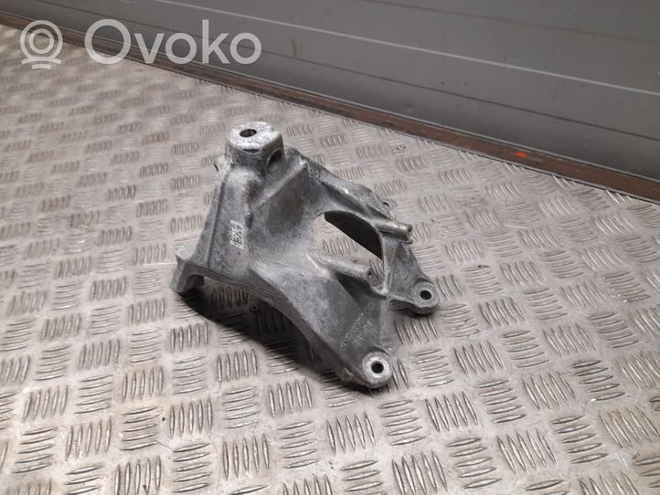 Audi A5 Support, suspension du moteur 4M0199308AA