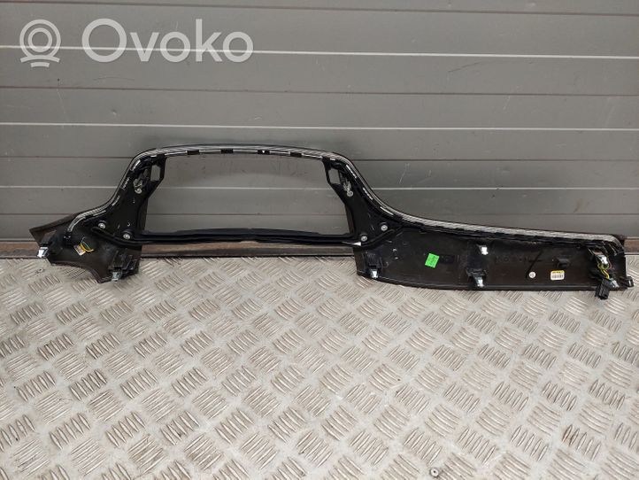 Mercedes-Benz GL X166 Panelės apdaila 4757400