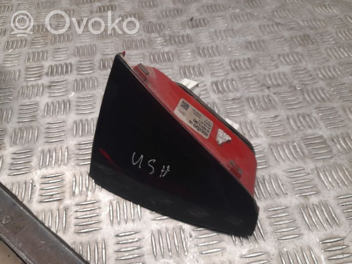 Audi S5 Facelift Lampy tylnej klapy bagażnika 8T0945093D