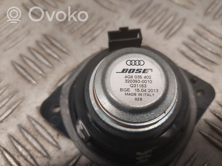 Audi A7 S7 4G Garsiakalbis (-iai) galinėje palangėje 4G8035402