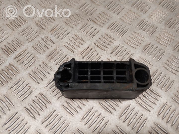 Audi Q7 4M Jacking socket point 4M0802845C