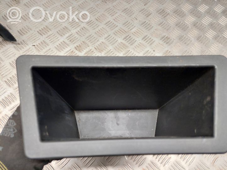 BMW X1 F48 F49 Glove box in trunk 7331419