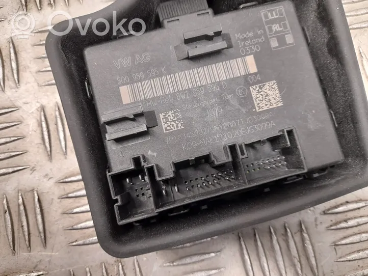 Audi Q3 F3 Durų elektronikos valdymo blokas 5Q0959595K