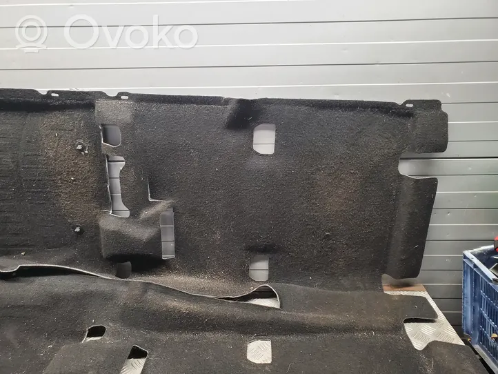 Lexus NX Salono kilimas 5851078010