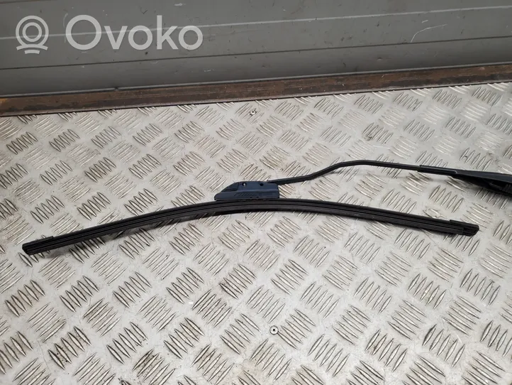 Dodge RAM Front wiper blade arm 55277449AC