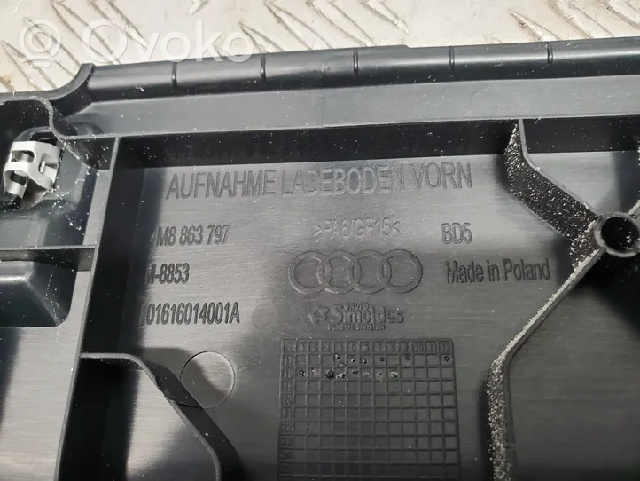 Audi Q8 Altro elemento di rivestimento bagagliaio/baule 4M8863797