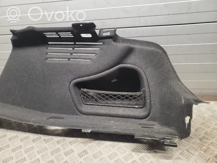 Audi A5 Apatinis, bagažinės šono, apdailos skydas 8W6863880E