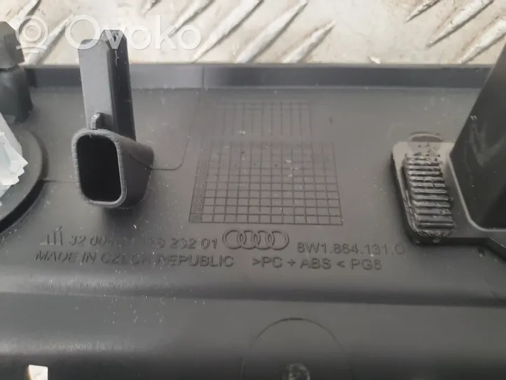 Audi A5 Panel gniazda zapalniczki przedniej tunelu środkowego 8W1864131C