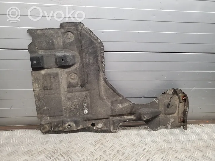 Audi A8 S8 D4 4H Dugno apsauga galinės važiuoklės 4H0825213C