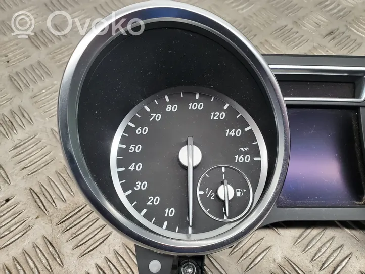 Mercedes-Benz GL X166 Compteur de vitesse tableau de bord A1669003106