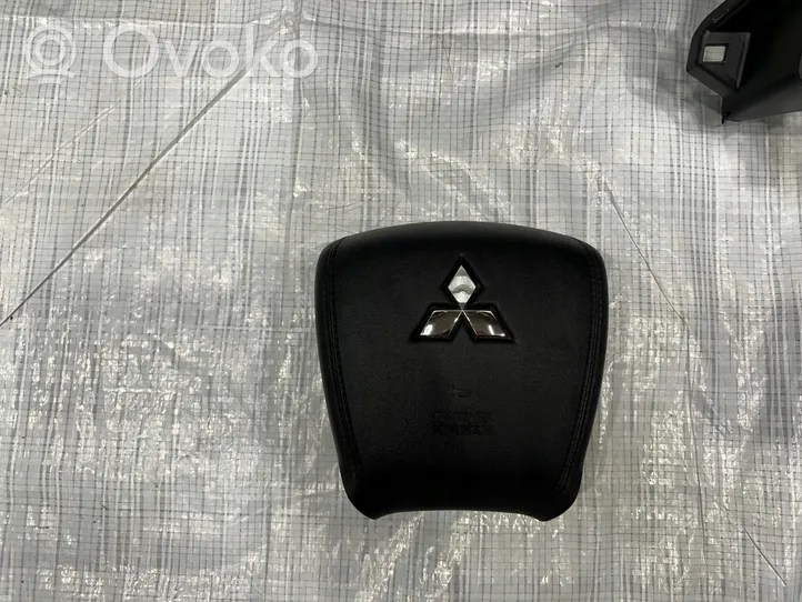 Mitsubishi Outlander Set airbag con pannello 