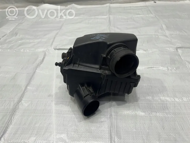 Fiat 500L Boîtier de filtre à air 51885137