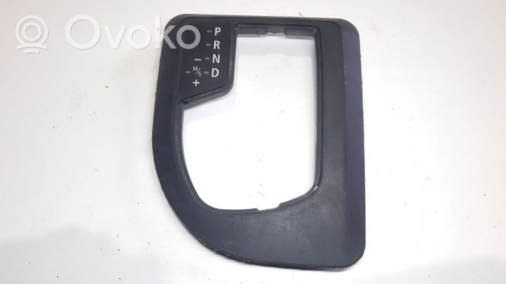 BMW 5 E60 E61 Rivestimento in plastica cornice della leva del cambio 51167034089