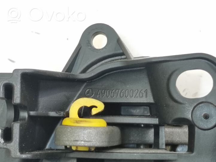 Mercedes-Benz Sprinter W906 Maniglia interna per portiera anteriore A9067600261