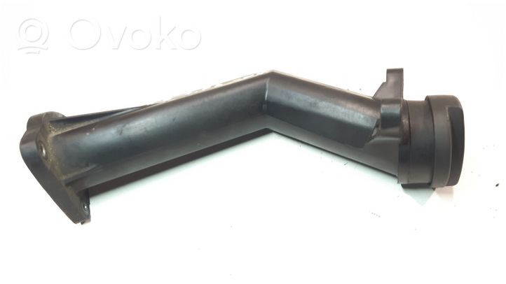 Mercedes-Benz Vaneo W414 Oil fill pipe A6680160029