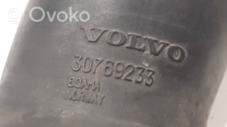 Volvo V70 Ilmanoton letku 30769233