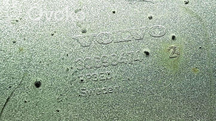 Volvo XC70 Takapuskurin koristemuotolista 30698474