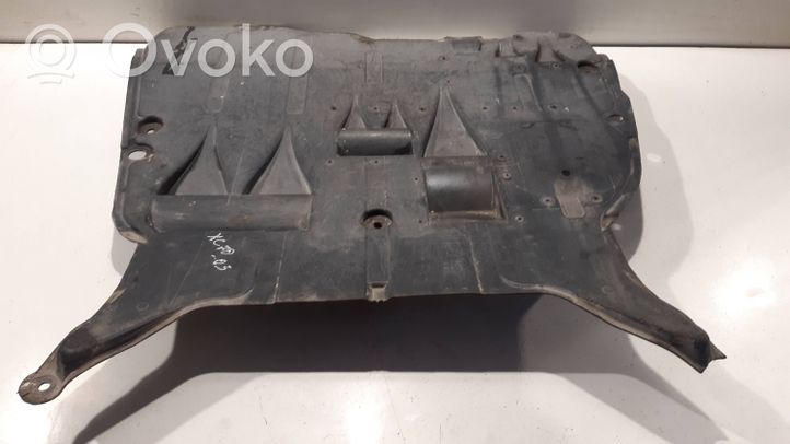 Volvo XC70 Engine splash shield/under tray 8624664