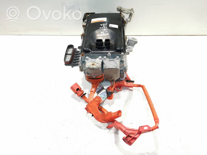 Toyota C-HR Convertisseur / inversion de tension inverseur 0920047242