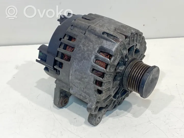 Volkswagen Golf VII Alternator 03L903023L