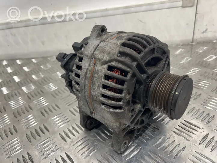 Nissan Qashqai Alternador 0124525140