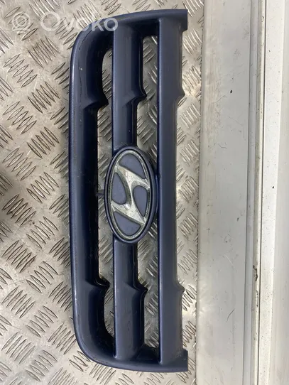 Hyundai Matrix Front bumper upper radiator grill 