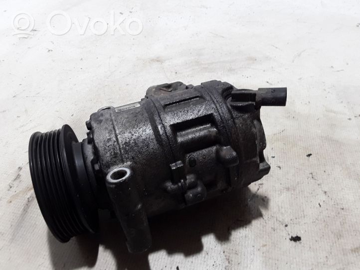 Audi Q5 SQ5 Ilmastointilaitteen kompressorin pumppu (A/C) 8K0260805E