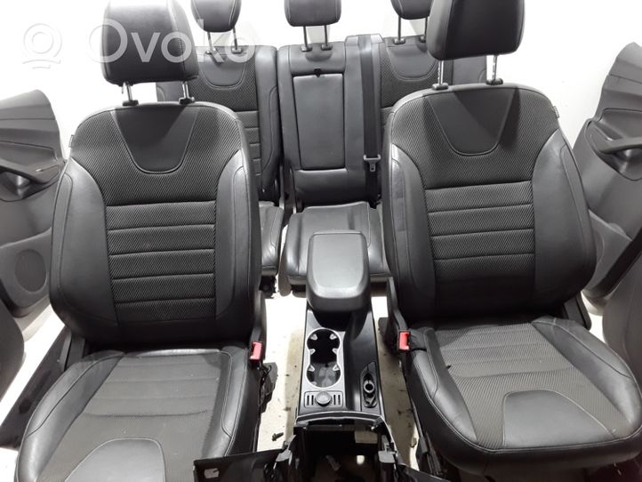 Ford Kuga II Interior set 